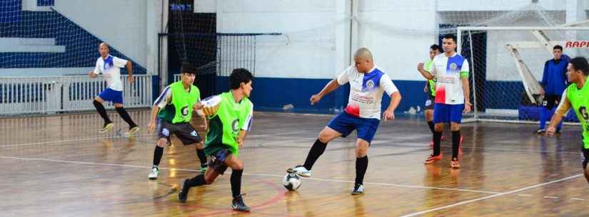 Equipes do Municipal de Futsal disputam vagas nas oitavas de final