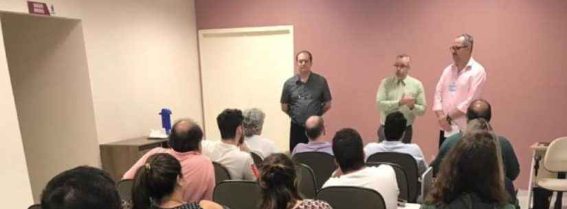 Caraguatatuba promove reunião com médicos da Atenção Básica com foco na melhoria do atendimento à população