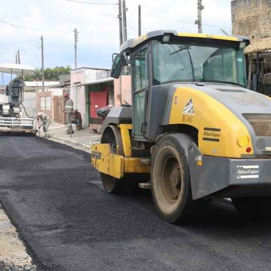 Prefeitura intensifica obras de repavimentação e drenagem no Barranco Alto