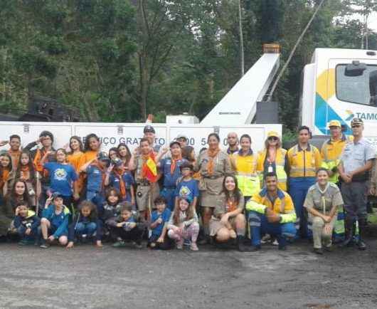 Grupo de Escoteiros participa da Semana Nacional do Trânsito