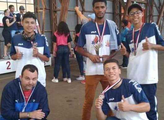 Equipe de Damas de Caraguatatuba é prata nos Jogos Escolares de São Paulo