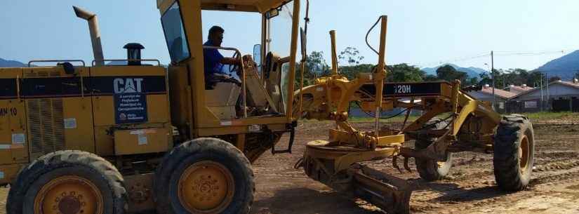 Residencial Nova Caragua 2 recebe bota fora e nivelamento mecânico