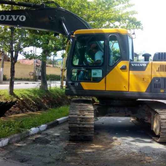 Serviços de prevenção de enchentes são realizados no Jardim Britânia e Morro do Algodão