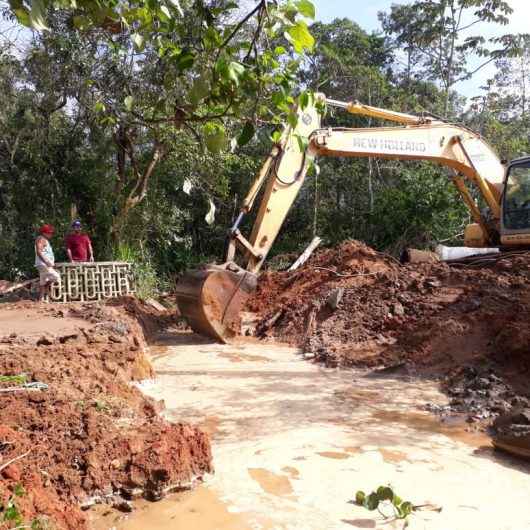 Prefeitura intensifica serviços de prevenção de enchentes no  Recanto dos Pássaros e outros bairros da região Norte