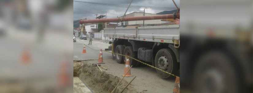 Sabesp reposiciona adutora para continuidade de obras de drenagem no Poiares