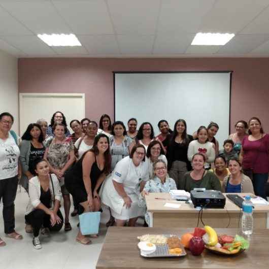 Centro de Referência da Mulher promove consulta coletiva com nutricionista
