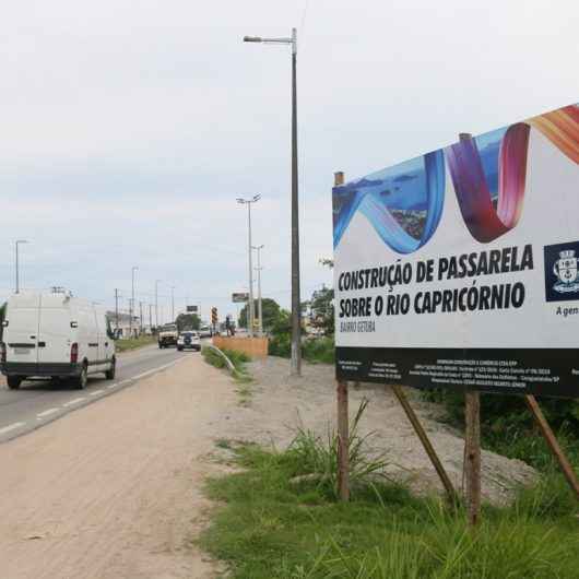 Prefeitura finaliza construção de passarela sobre o Rio Capricórnio a pedido de moradores