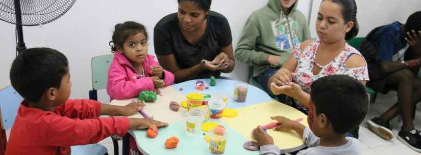 CRIES do Perequê-Mirim encerra atividades do ano com festa de Natal para crianças e familiares