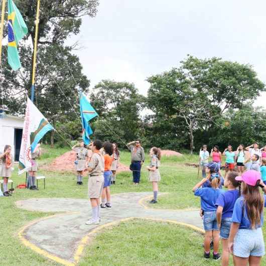 Grupo Escoteiro Caraguatá recebe visitantes de Itupeva