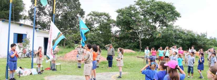 Grupo Escoteiro Caraguatá recebe visitantes de Itupeva