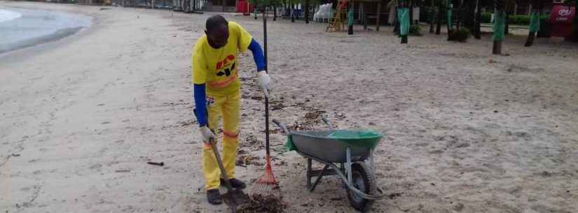 Trabalho de limpeza em praias e trilhas é intensificado em Caraguatatuba