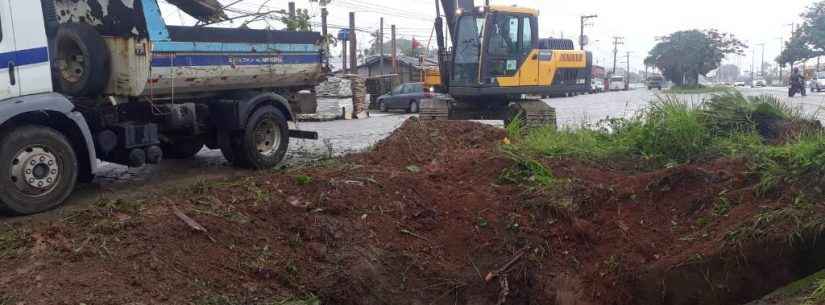 Serviços de limpeza de valas são intensificados