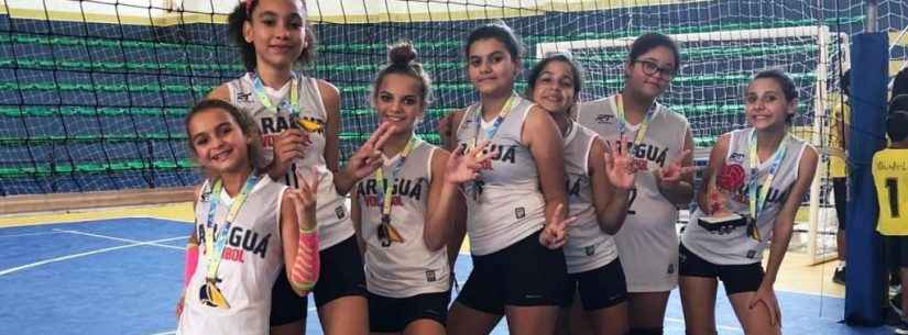 Caraguatatuba vence em duas categorias no 2º Festival de Voleibol da Ilhabela