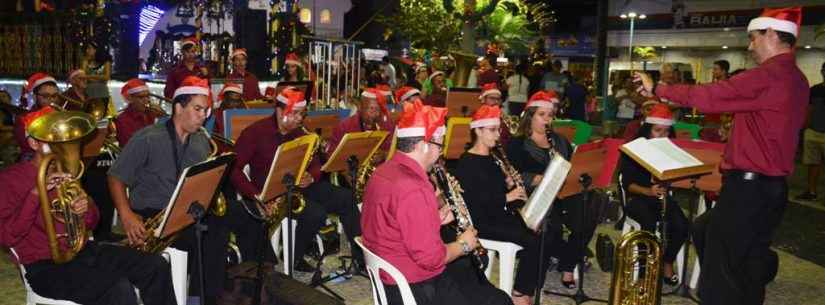 Praça Dr. Cândido Mota recebe Concertos Natalinos e visitação à casa do Papai Noel durante mês de dezembro