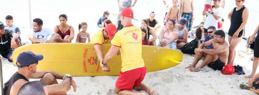 Projeto Salva Surf reuni surfistas e banhistas para treinamento