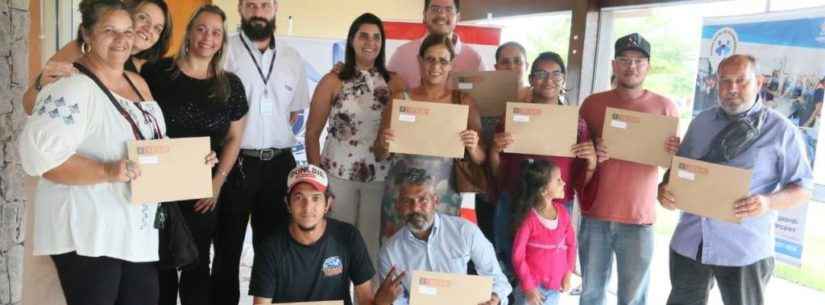 Fundo Social de Caraguatatuba e Senai promovem formatura de 40 alunos