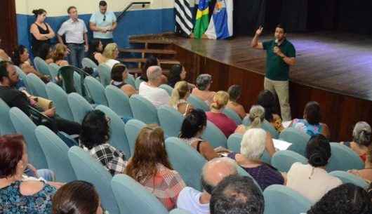 Artesãos da Praça Diógenes Ribeiro de Lima  aprovam mudança para novo local em janeiro