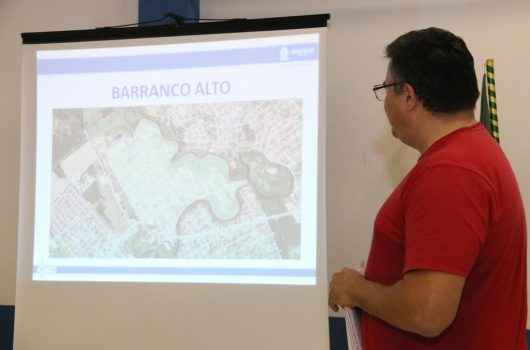 Prefeitura de Caraguatatuba encerra debate da Lei dos Bairros de Caraguatatuba no Sumaré nesta sexta-feira (6) Prefeitura de Caraguatatuba encerra debate da Lei dos Bairros de Caraguatatuba no Sumaré nesta sexta-feira (6)