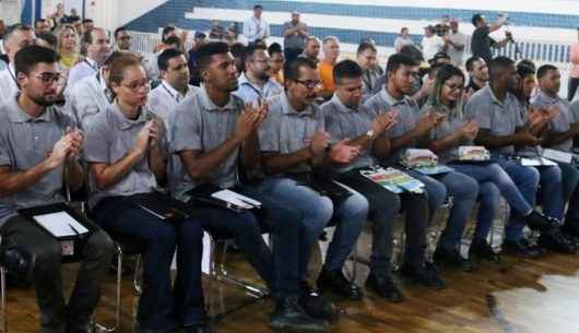Prefeitura de Caraguatatuba e EDP formam 16 alunos da Escola de Eletricista