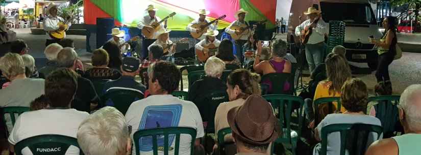 Orquestra Estrela de Ouro faz ‘concerto natalino’ com viola caipira nesta sexta-feira, no Coreto