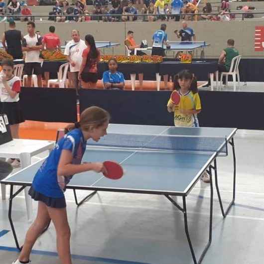 Atletas de Caraguatatuba são destaque em torneio de Tênis de Mesa