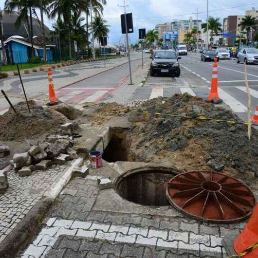 Prefeitura faz ligação de esgoto da Praça da Cultura à rede coletora da Sabesp