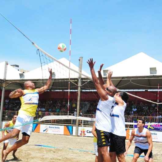 Caraguatatuba recebe Desafio de Vôlei com medalhistas olímpicos na Arena Verão