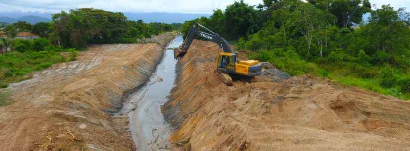 Prefeitura já implantou 4 km de canal de drenagem na Região do Perequê-Mirim