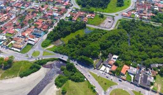 Prefeitura autoriza construção de canal extravasor para evitar enchentes no Santamarina e Golfinhos