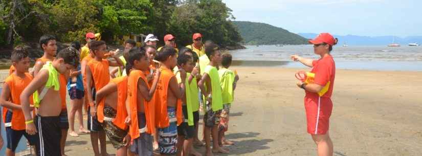 3º Edição do “Agita Férias na Praia” traz estudantes de Jacareí para Caraguatatuba