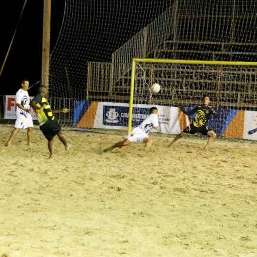 Finalistas do Campeonato de Beach Soccer de Caraguatatuba serão definidos nesta quarta-feira (29)