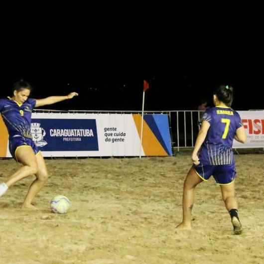 Fut Bonitas e Lifusac/Secer estão na final do Campeonato de Beach Soccer da Arena Verão