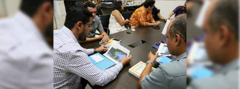 Prefeito de Caraguatatuba recebe Delegado da Capitania dos Portos e destaca parceria com a Marinha do Brasil