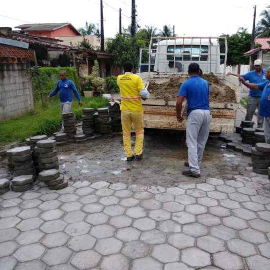 Prefeitura de Caraguatatuba finaliza manutenção de bloquetes no Jetuba