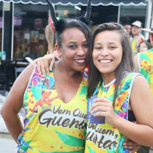 Bloco Vem Quem Guenta agita o Carnaval 2020 na zona Sul de Caraguatatuba