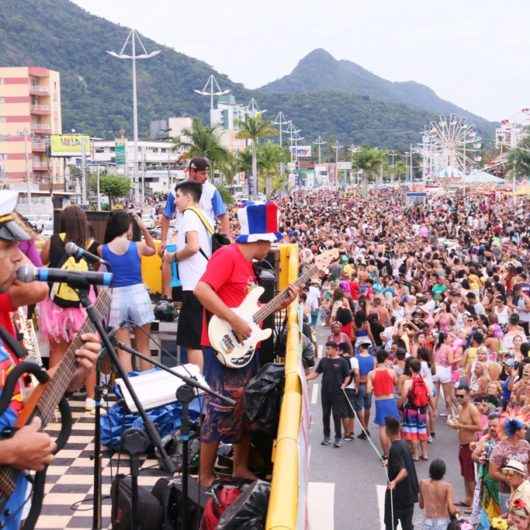 Caraguatatuba distribui preservativos aos representantes de Blocos de Carnaval