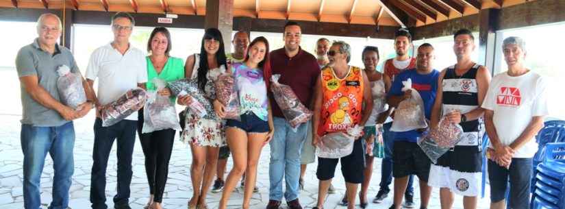 Prefeitura de Caraguatatuba distribui 120 mil preservativos para os blocos de carnaval da cidade