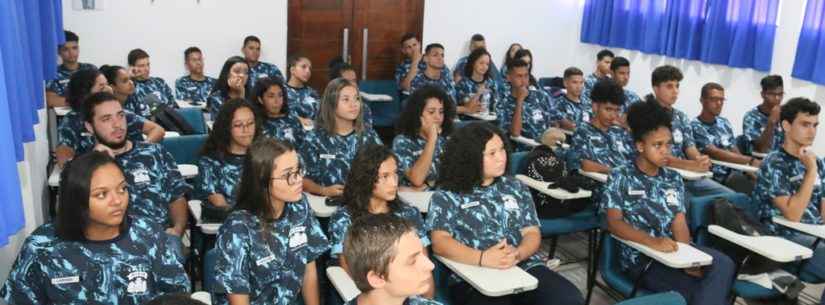 Integrantes da Guarda Mirim de Caraguatatuba são capacitados para atuarem como Jovens Aprendizes