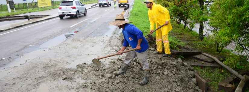 Prefeitura realiza manutenção na Rodovia SP-55