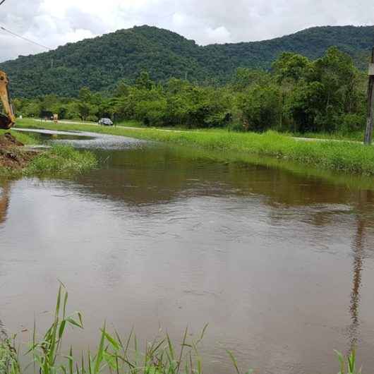 Defesa Civil do Estado aponta que fevereiro choveu acima do esperado em Caraguatatuba