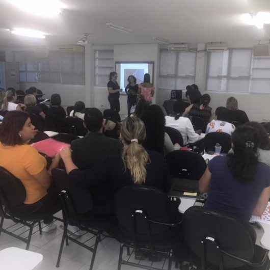 Prefeitura de Caraguatatuba realiza capacitação de professores alfabetizadores