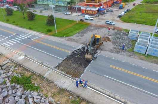 Obras de construção de canal extravasor no Massaguaçu devem ser concluídas no final desta semana Obras de construção de canal extravasor no Massaguaçu devem ser concluídas no final desta semana