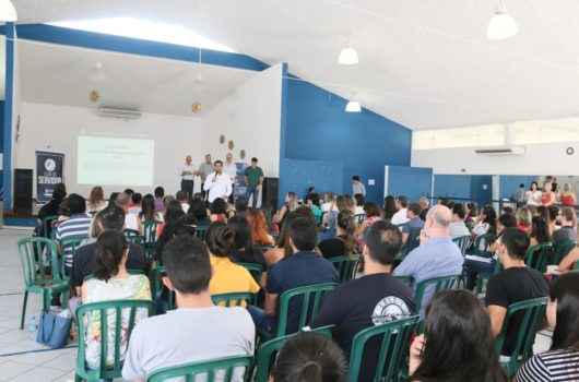 Prefeitura de Caraguatatuba promove integração de 176 novos servidores públicos concursados Prefeitura de Caraguatatuba promove integração de 176 novos servidores públicos concursados