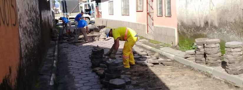 Pavimento em bloquetes é alternativa sustentável para serviço de drenagem em Caraguatatuba
