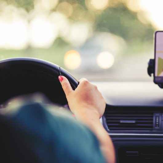 Prefeitura de Caraguatatuba realiza censo para saber número de motoristas por aplicativo