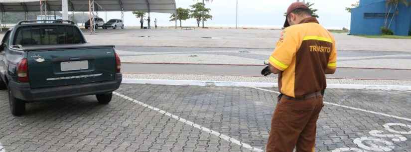 Covid-19: Estacionamentos próximos às praias estão proibidos em Caraguatatuba