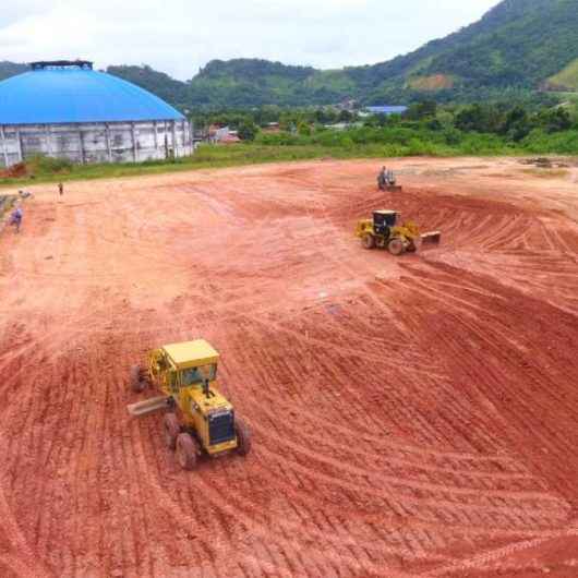 Prefeitura de Caraguatatuba inicia obras do campo de futebol do Jardim Casa Branca