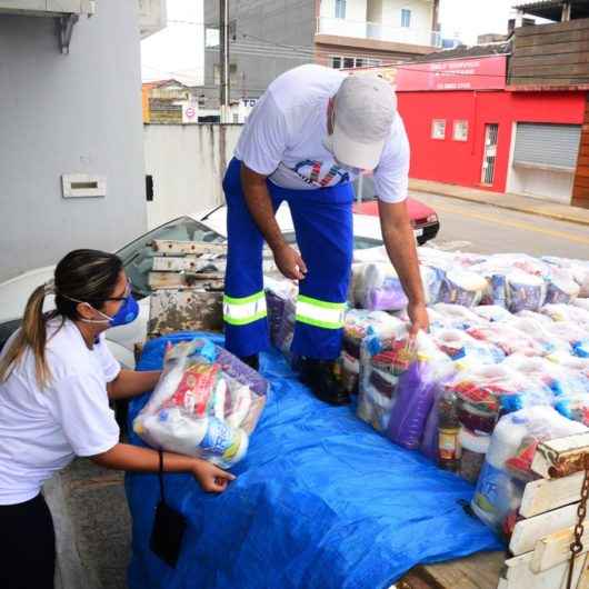 Mais de 3 mil trabalhadores já foram atendidos com auxílio alimentar emergencial e Prefeitura aguarda novo fornecimento
