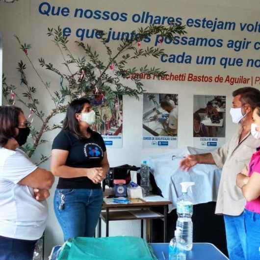 Grupo de voluntariado “Caraguá sem Fome” doa cestas básicas ao Fundo Social de Caraguatatuba