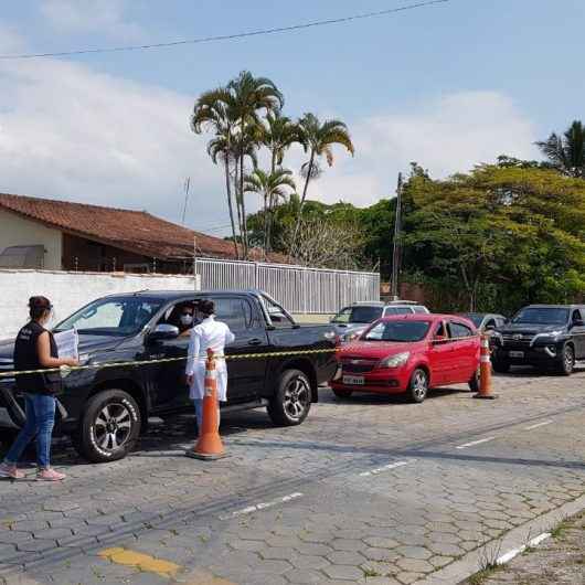 Prefeitura de Caraguatatuba fiscaliza 240 estabelecimentos no feriado e dois são autuados